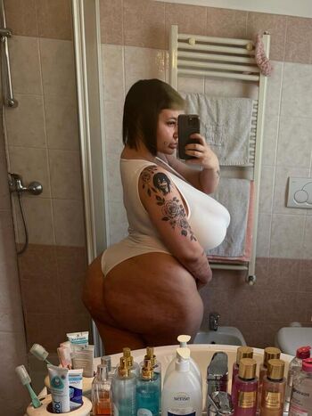 Full leaked Vvalentinabonetalli private onlyfans photo