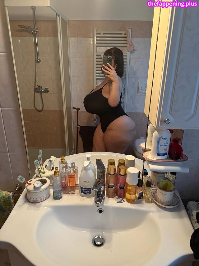 Mxmmytina / Vvalentinabonetalli Фото обнажённых OnlyFans #185