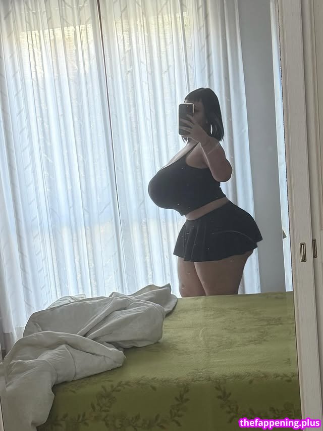 Mxmmytina / Vvalentinabonetalli Fotografie OnlyFans Dezbrăcată #194