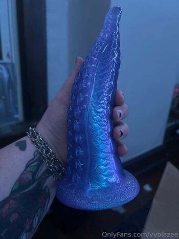 Full leaked Vvblazee private onlyfans photo