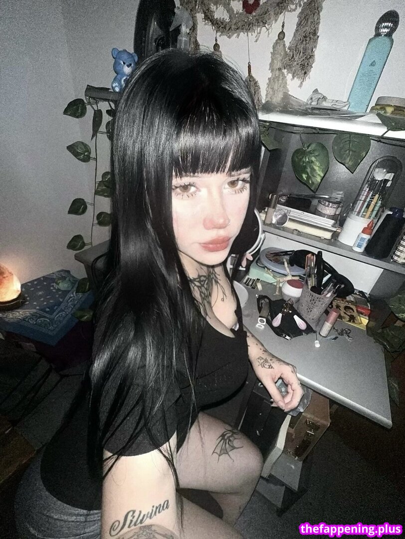 Vverence / away / https: / verennce Foto OnlyFans Nua #1