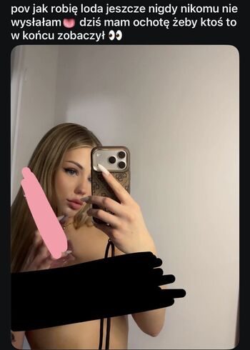 Full leaked Vvikaraa private onlyfans photo