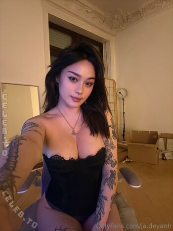 Full leaked Vylerria  page private onlyfans photo