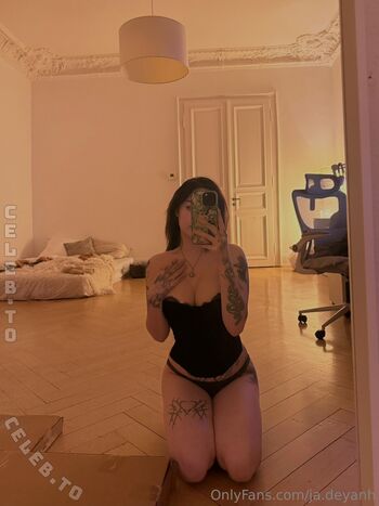 Full leaked Vylerria private onlyfans photo