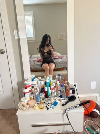 Full leaked Vyxia vyxphan page private onlyfans photo