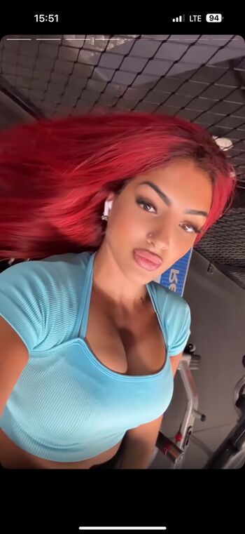Full leaked Wahrania baby glock private onlyfans photo