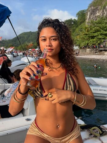 Full leaked Wahyne private onlyfans photo