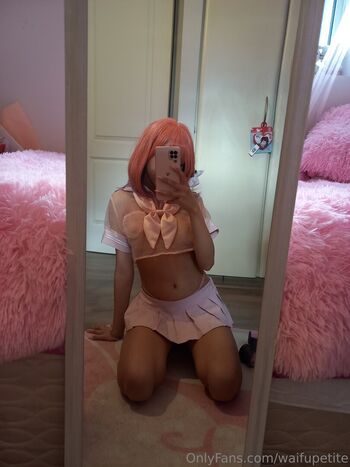 Full leaked Waifupetite private onlyfans photo