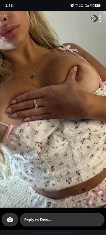 Full leaked Waifuumaddz private onlyfans photo