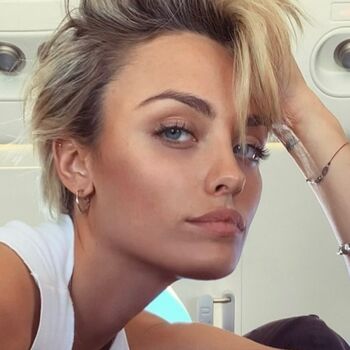 Full leaked Wallis day private onlyfans photo