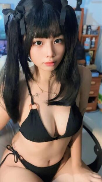 Full leaked Shirogane sama / private onlyfans photo