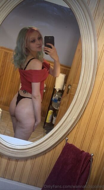 Full leaked Wannabspoiled private onlyfans photo