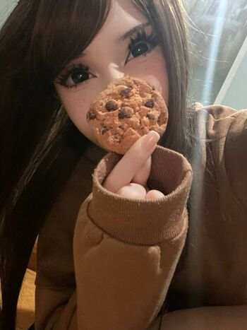 Full leaked Weakdoll asmr private onlyfans photo
