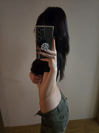 Full leaked Weeniestwee private onlyfans photo