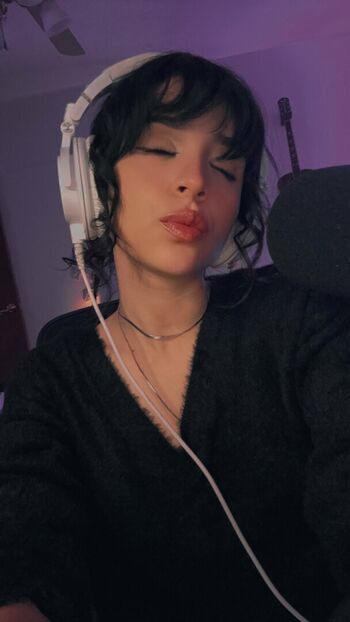 Full leaked Wekasuwi private onlyfans photo