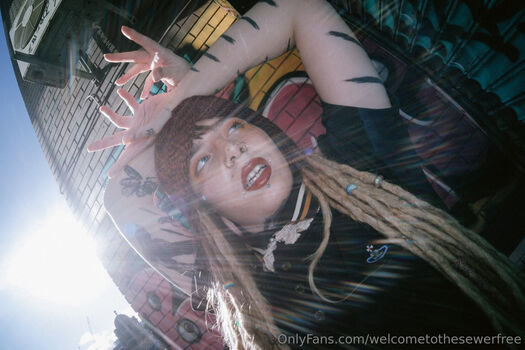 welcometothesewerfree