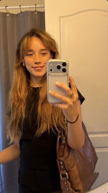 Full leaked Wellbeingwithabigail private onlyfans photo