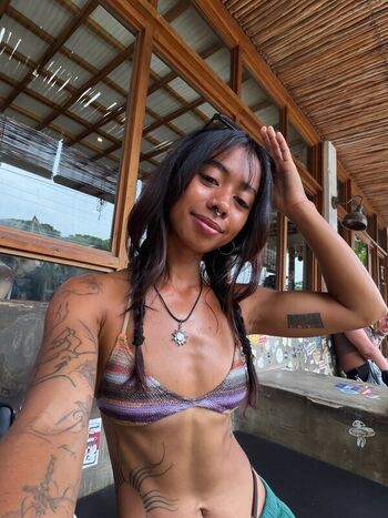 Full leaked Welrose sgrn private onlyfans photo