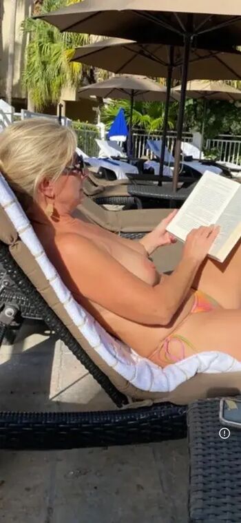 Full leaked Wewantyoutowantus private onlyfans photo
