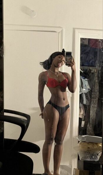 Full leaked Whererulily private onlyfans photo