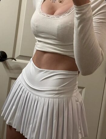 Full leaked Whitebunnyyy private onlyfans photo