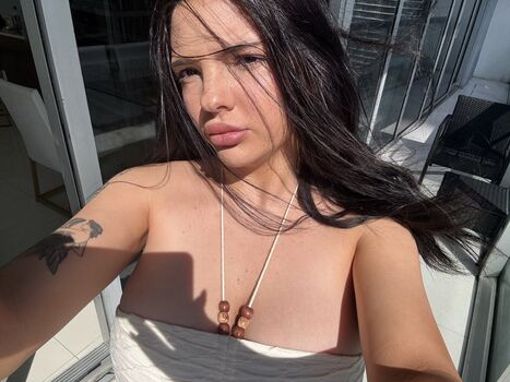 Full leaked Ijenz/ private onlyfans photo