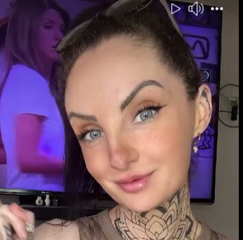 Full leaked Jezzamarie/ private onlyfans photo