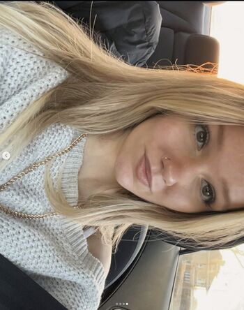 Full leaked Tapsimodel/ private onlyfans photo