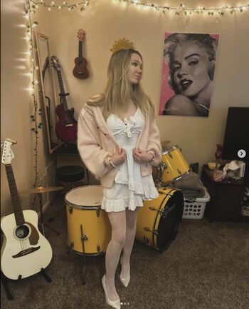 Full leaked Thatdaisyghoul/ private onlyfans photo