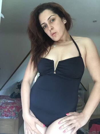 Full leaked Modeladventurer/ private onlyfans photo