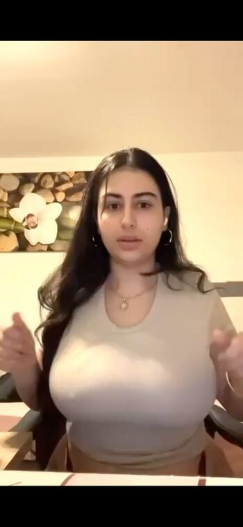 Full leaked Elley duhe/ private onlyfans photo