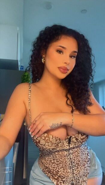 Full leaked Bacajini/ private onlyfans photo