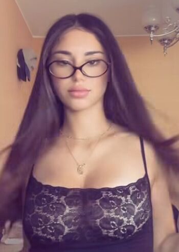 Full leaked Starla/ private onlyfans photo