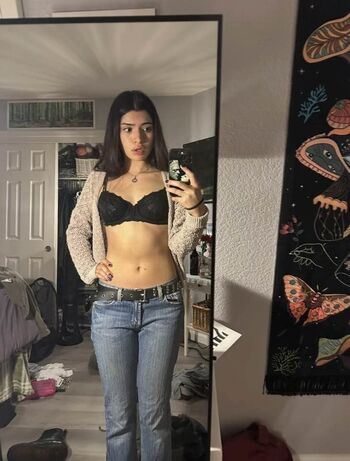 Full leaked Claric remaschi/ private onlyfans photo