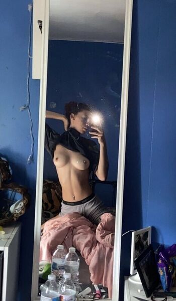 Full leaked Alyson hannigan page private onlyfans photo