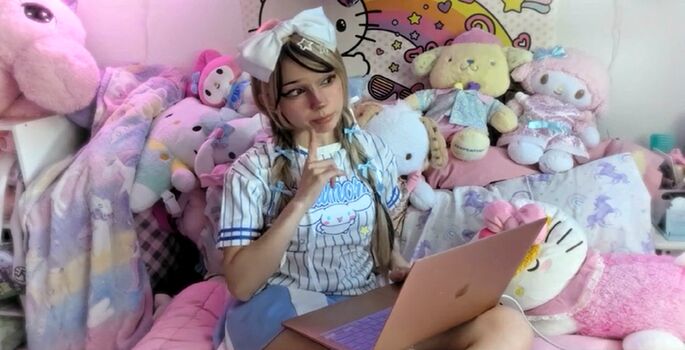Full leaked Galarian belicia/ private onlyfans photo