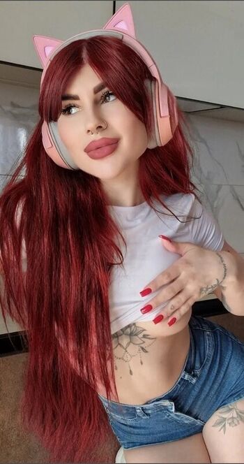 Full leaked Daisy parker/ private onlyfans photo