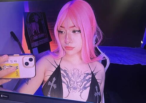 Full leaked Ella hunt/ private onlyfans photo