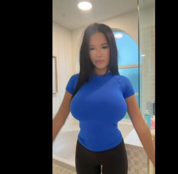 Full leaked Lolygils/ private onlyfans photo