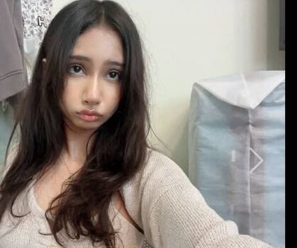 Full leaked Taraynua/ private onlyfans photo