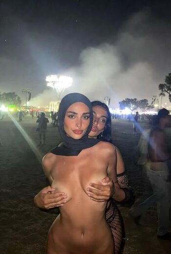 Full leaked Istripper / private onlyfans photo
