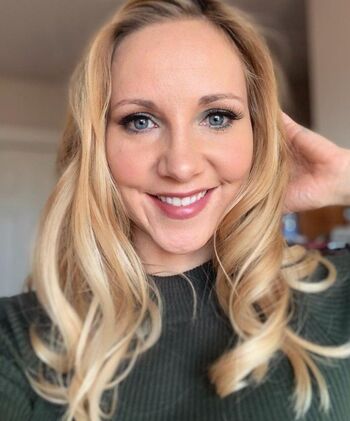 Full leaked Katietieskitty/ private onlyfans photo