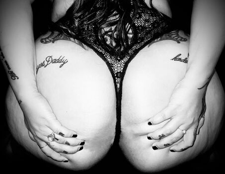 Full leaked Who is this  page private onlyfans photo