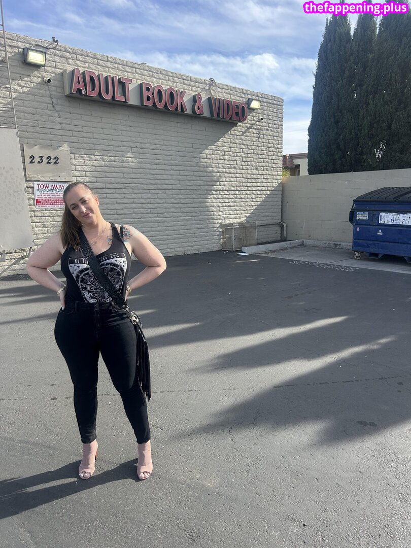 Full leaked Alex blake/ private onlyfans photo