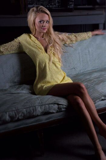 Full leaked Alexa martens/ private onlyfans photo