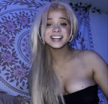 Full leaked Aude jane deville/ private onlyfans photo