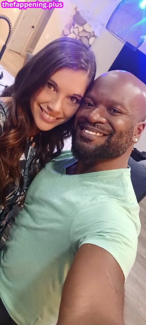 Full leaked Long tongue fetish/ private onlyfans photo