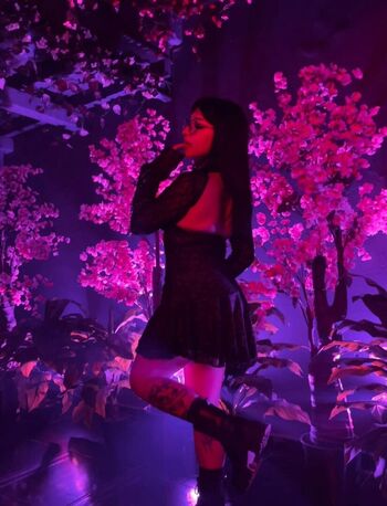 Full leaked Carmella / private onlyfans photo