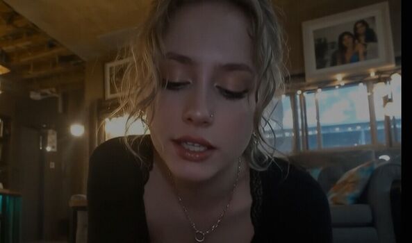 Full leaked Goddess sitri/ private onlyfans photo