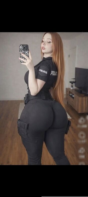 Full leaked Bratty bunny / private onlyfans photo